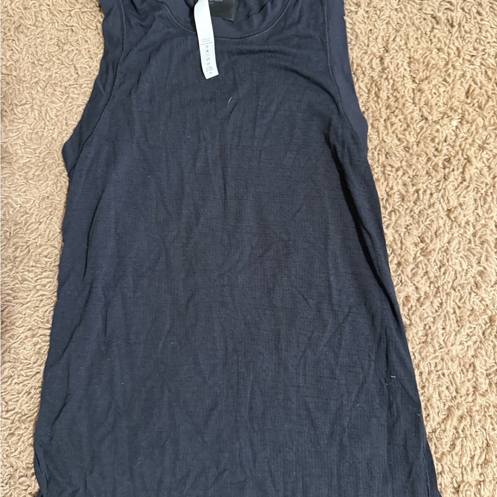 Women's Black Sleeveless Top